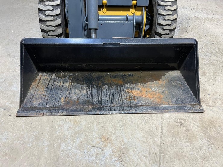 volvo-mc115c-image-9