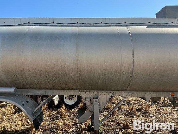 1969-trailmobile-trailer-image-17