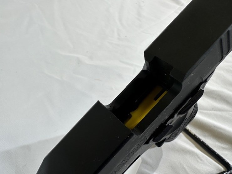 #2025-00068-•-taurus-g3c-pistol-image-41