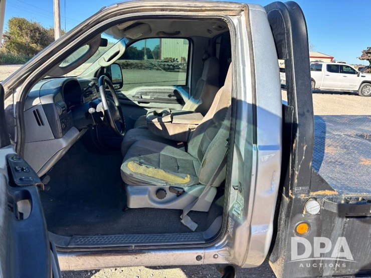 2006-ford-f350-xlt-image-59