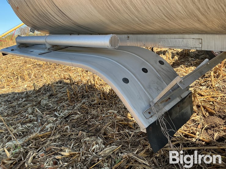 1969-trailmobile-trailer-image-19