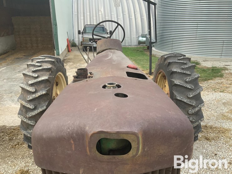 1958-john-deere-730-image-13