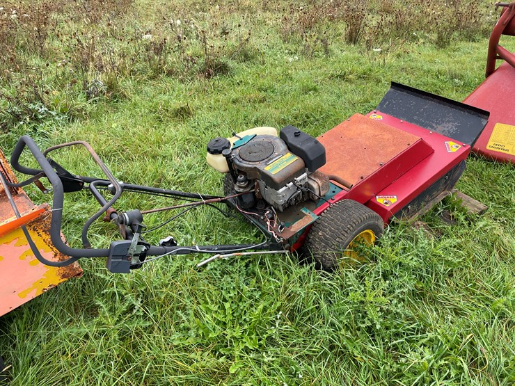 #8134-•-yard-man-brush-cutter-image-1