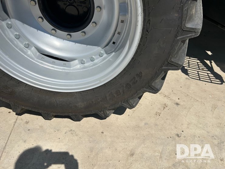 2024-case-ih-magnum-340-image-11