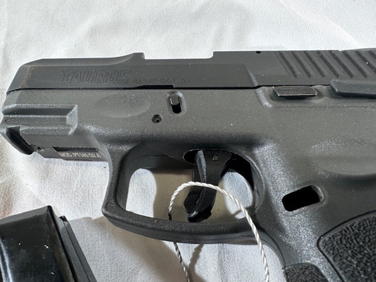 #2025-00066-•-taurus-g2c-pistol-image-46