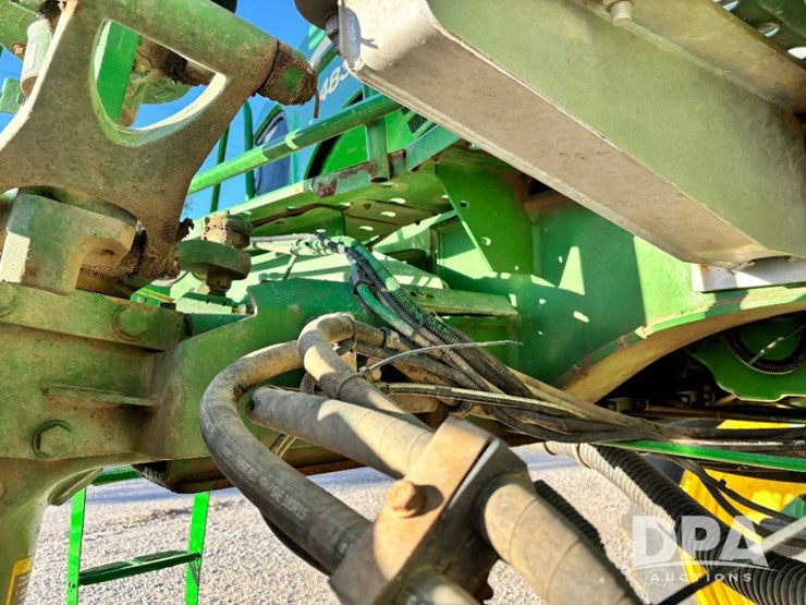 2013-john-deere-4830-image-44