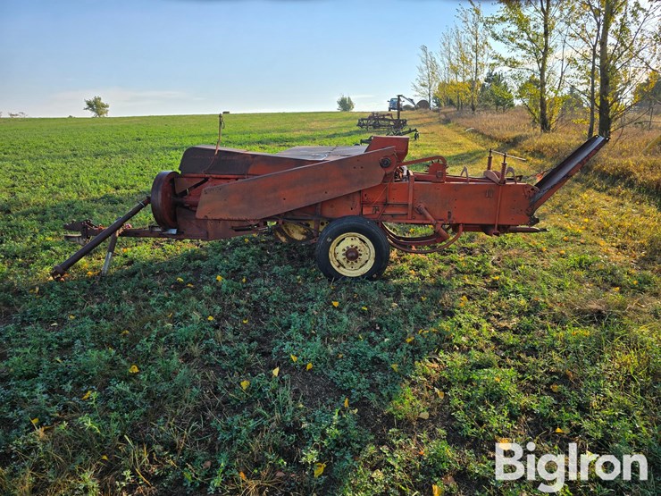 new-holland-268-image-8