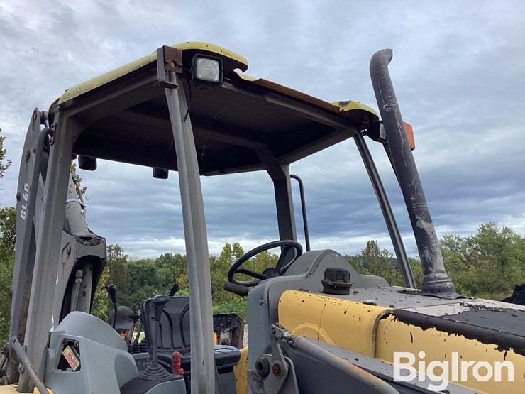 2004-volvo-bl60-image-16