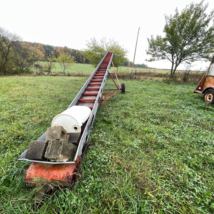 #8039 • Owatonna 205 Elevator