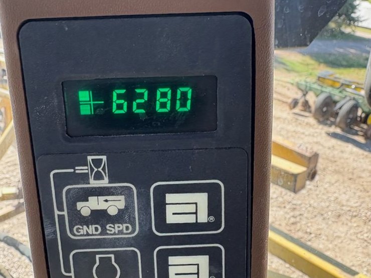 1997-ag-chem-rogator-854-image-15