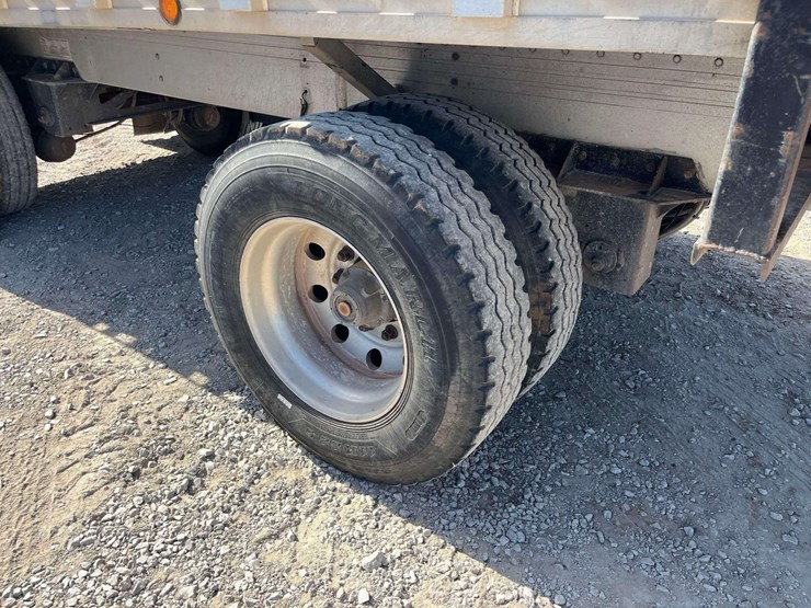 2007-reitnouer-flatbed-image-12