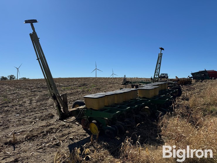 john-deere-7100-image-7