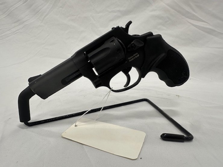 #2025-00067-•-taurus-942m-revolver-image-7