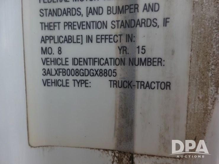 2016-freightliner-coronado-day-cab-glider-truck-(pz13982,-unit-720)-image-112