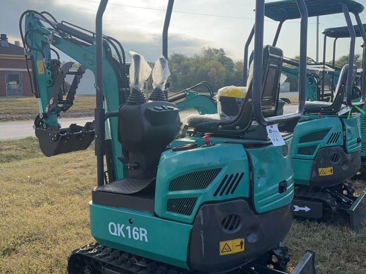 mini-excavator-qk16r-image-3