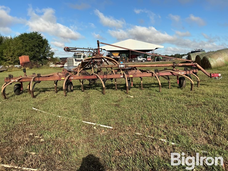 hydro-engineering-13-knife-liquid-manure-umbilical-injector-image-6