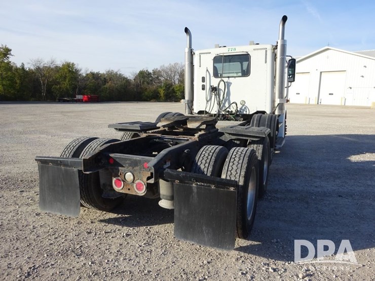 2018-freightliner-coronado-day-cab-glider-truck-(pz13996,-unit-773)-image-20