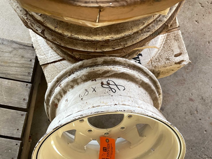 #6618-•-(4)-white-rims-image-3