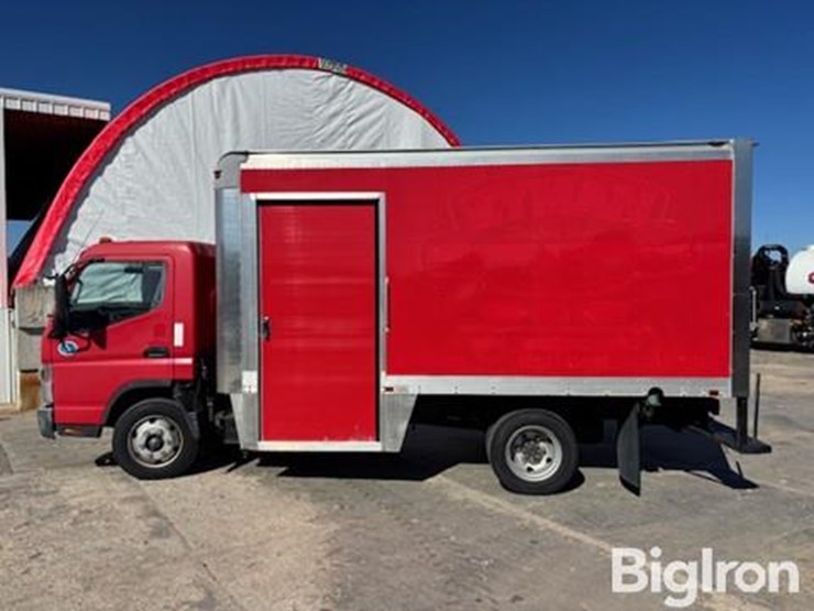 2012-mitsubishi-fuso-canter-fe180-image-8