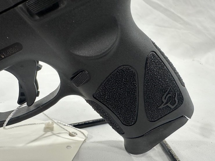 #2025-00037-•-taurus-g3c-pistol-image-19