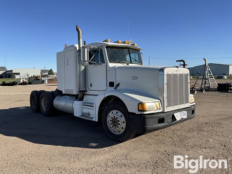 1987-peterbilt-377-image-3