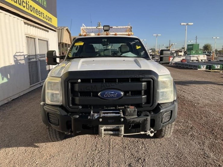 2016-ford-f550-image-3