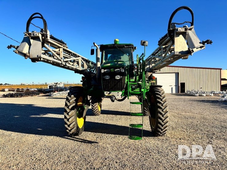 2013-john-deere-4830-image-4