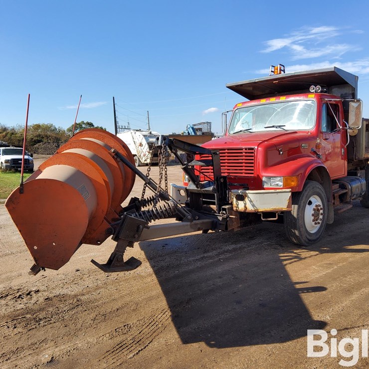 2000 INTERNATIONAL 4900