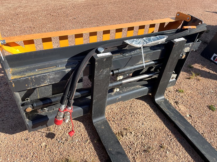 #4090-•-wolverine-pallet-fork-hydraulic-adjustable-attachment-image-8