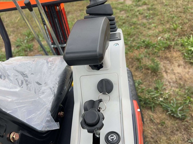 mini-excavator-mx15rx-image-26