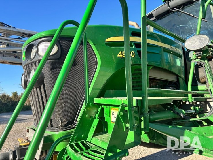 2013-john-deere-4830-image-22