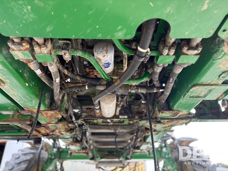 2019-john-deere-r4038-image-49