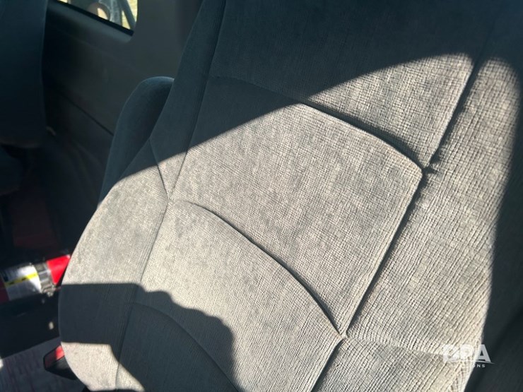 2012-freightliner-cascadia-truck-(cp1182-unit-517)-image-37