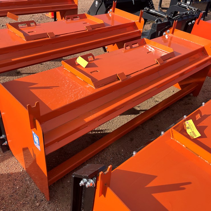 #4075 • 8' HD Snow Pusher with Pull-Back Attachment