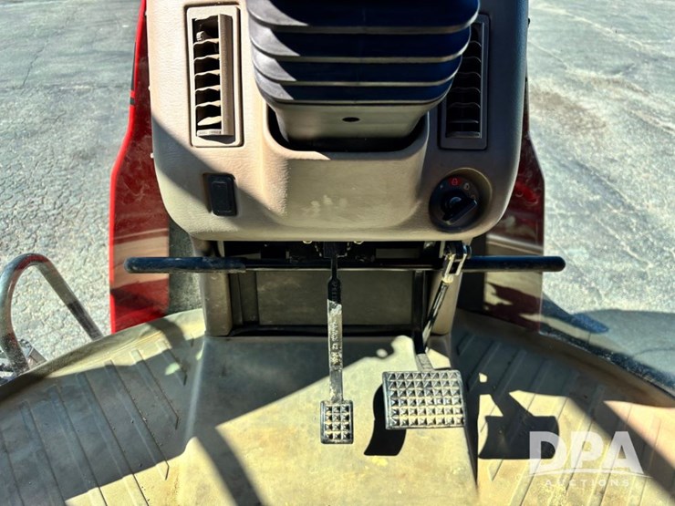 2020-case-ih-patriot-4440-image-110