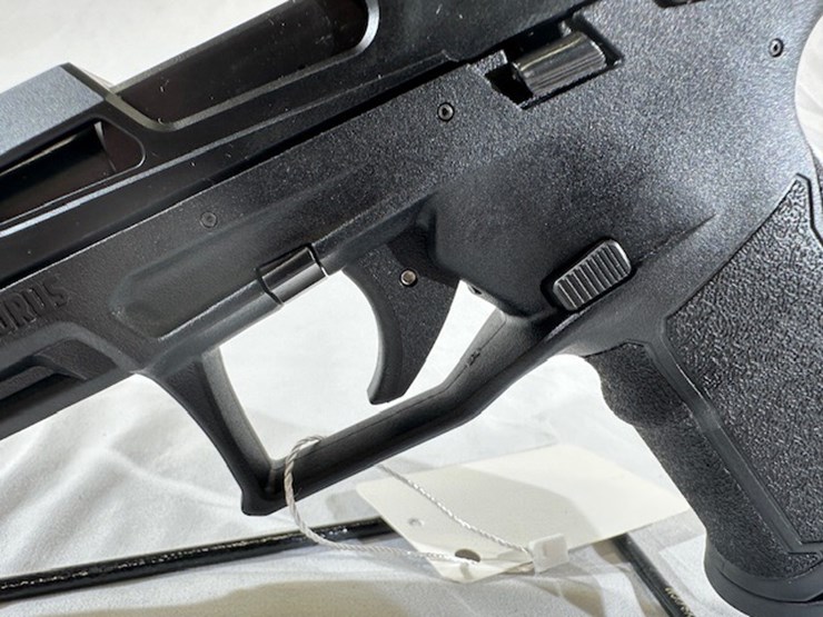 #2025-00060-•-taurus-tx-pistol-image-17