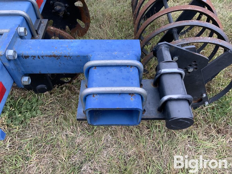 2011-blu-jet-track-master-image-16