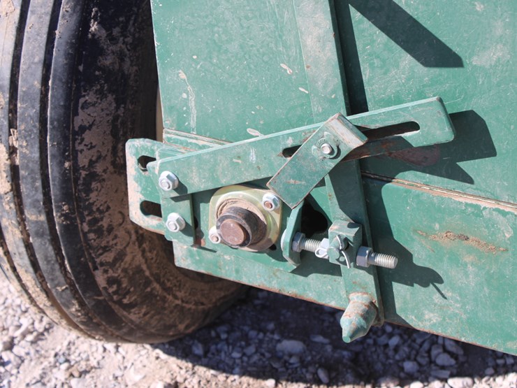 2003-john-deere-8000-image-18