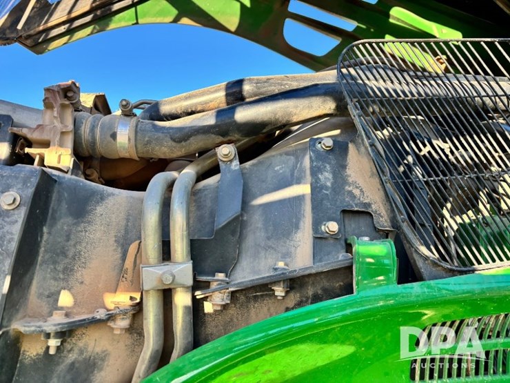 2013-john-deere-4830-image-37