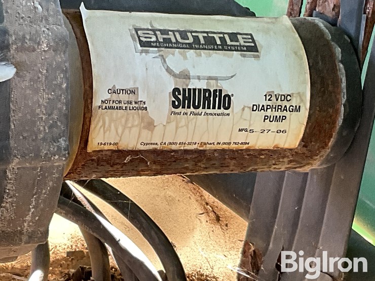 monsanto-120-gallon-liquid-fertilizer-poly-shuttles-image-13