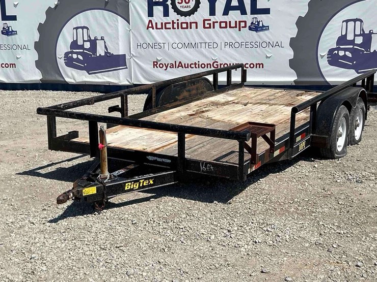 2003-big-tex-10pi-16ft.-t/a-pipe-top-utility-trailer-image-1