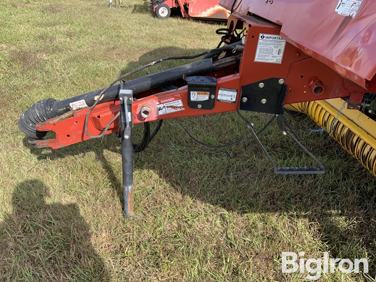 2013-new-holland-br7090-image-9