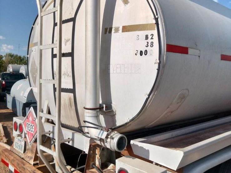 1974-trailmobile-trailer-image-9