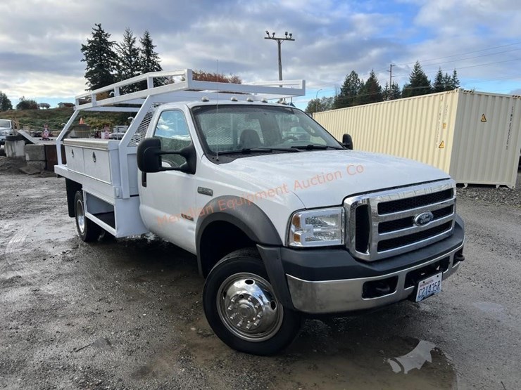 2005-ford-f550-image-6