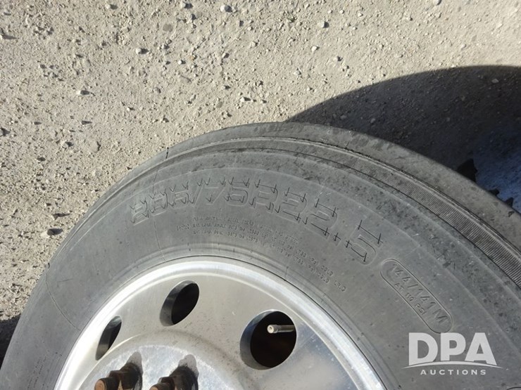 2016-freightliner-coronado-day-cab-glider-truck-(pz13983,-unit-716)-image-55