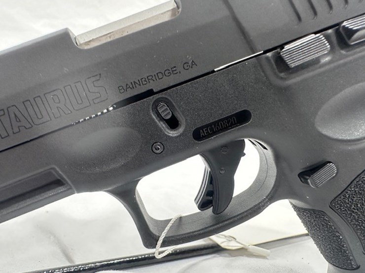 #2025-00071-•-taurus-g3c-pistol-image-17