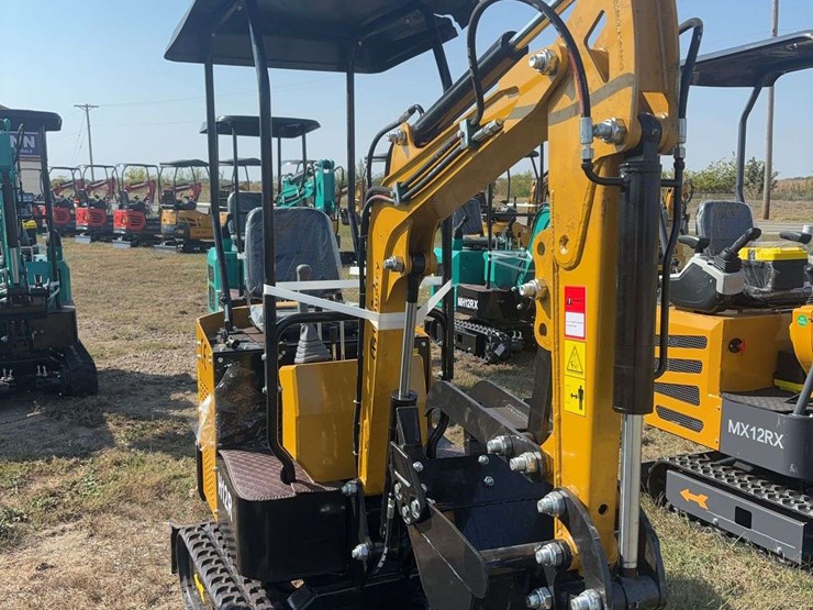 mini-excavator-h12r-image-8