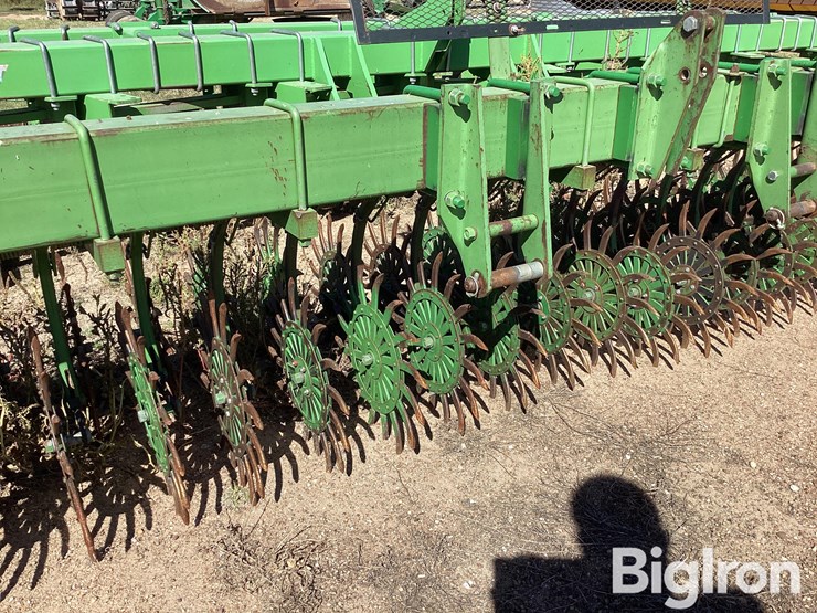 john-deere-20-image-11