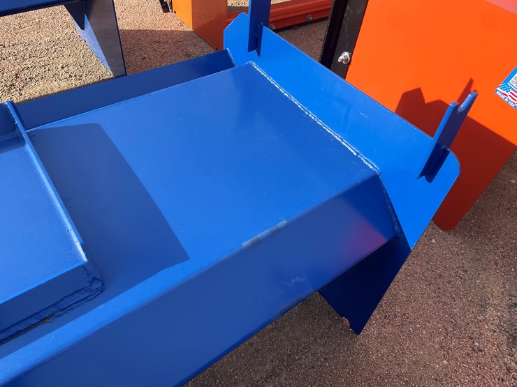 #4066-•-8'-snow-pusher-attachment-image-5