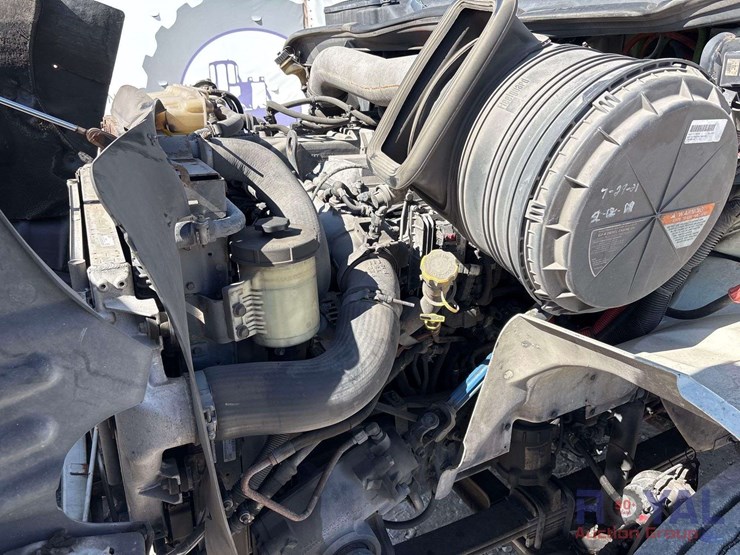 2015-international-transtar-8600-image-18